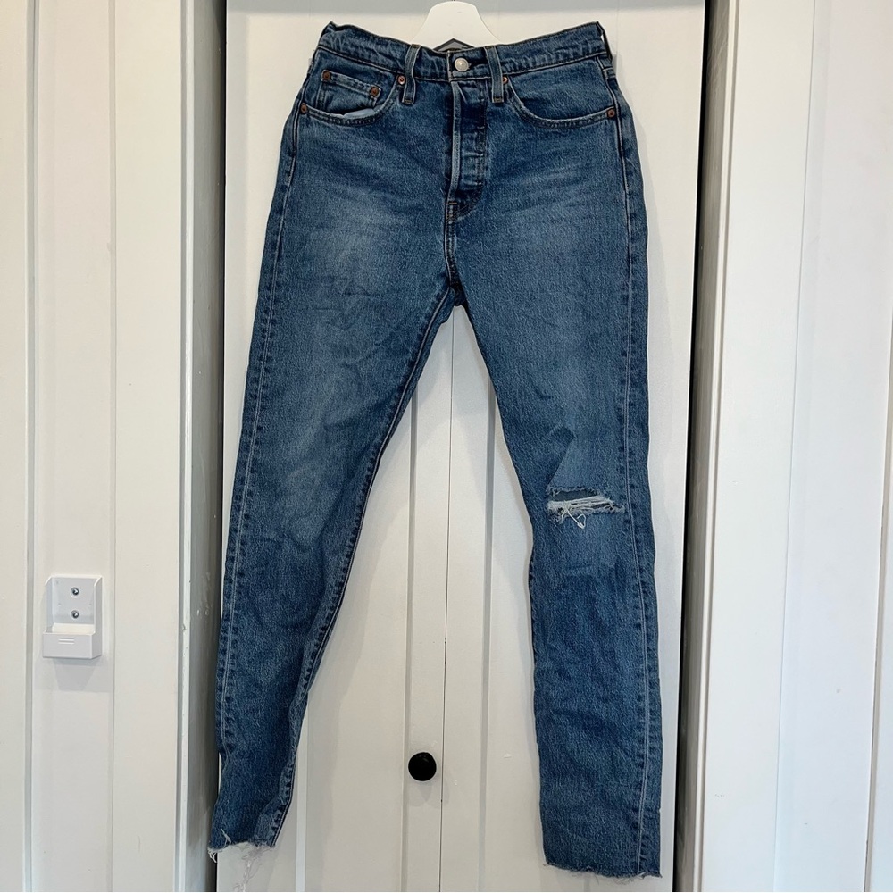 Levi's Distressed Blue Men's Jeans